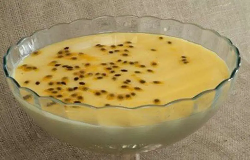 🍮 Mousse de Maracujá Cremoso e Refrescante: Sobremesa Clássica e Fácil 2 Mousse de Maracujá fácil