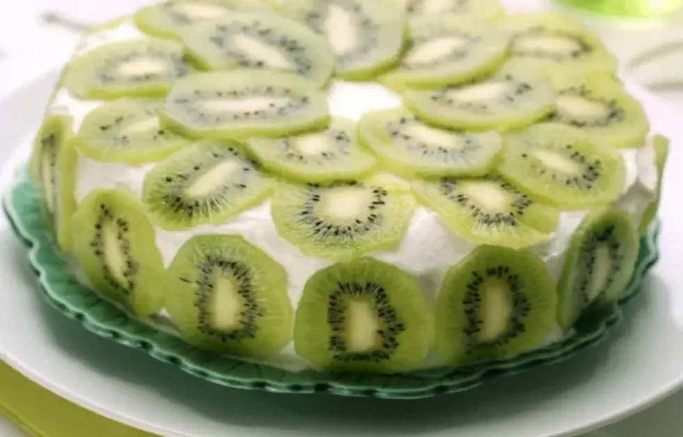 Como Fazer Bolo Verde Decorado com kiwi 2 Bolo Verde Decorado com kiwi