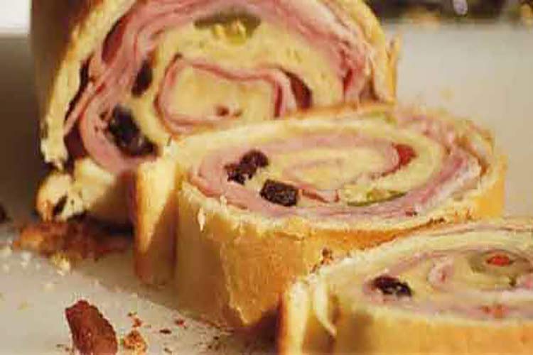Como fazer Pan de Jamon Venezuelano (pão de presunto e queijo) 2 Como fazer Pan de Jamon Venezuelano