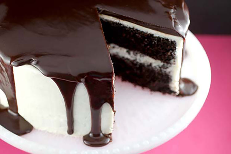 Como fazer Cake de Chocolate com uma Deliciosa Cobertura 4 Como fazer Cake de Chocolate