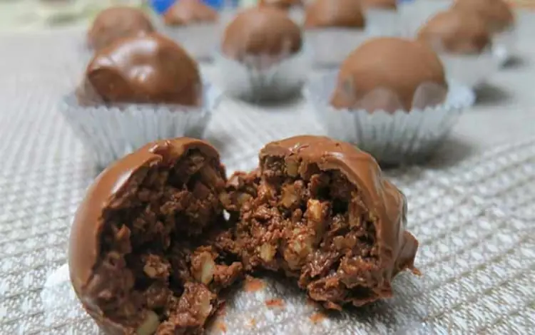 Bombons Caseiro Ferrero Rocher