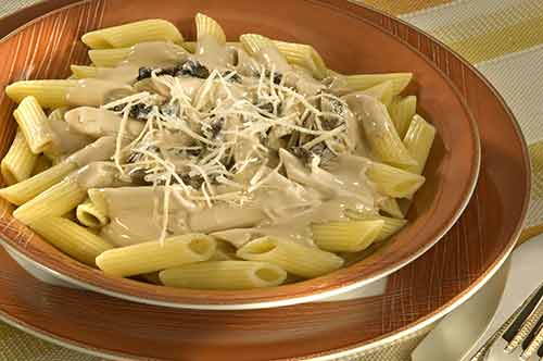 Como fazer Penne ao Molho de Funghi Seco 2 como-fazer-penne-ao-molho-de-funghi-seco