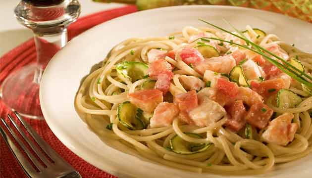 Spaghetti com Peixe e Abobrinha