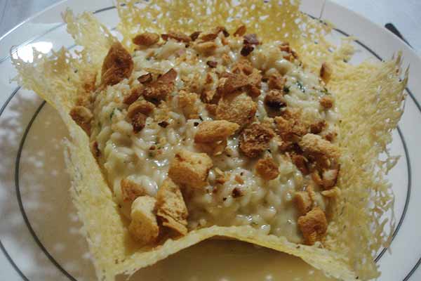 Cestinha de Parmesão Recheada 3 Cestinha de Parmesão Recheada 2