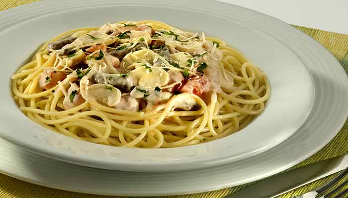 Spaghetti ao Molho de Estrogonofe