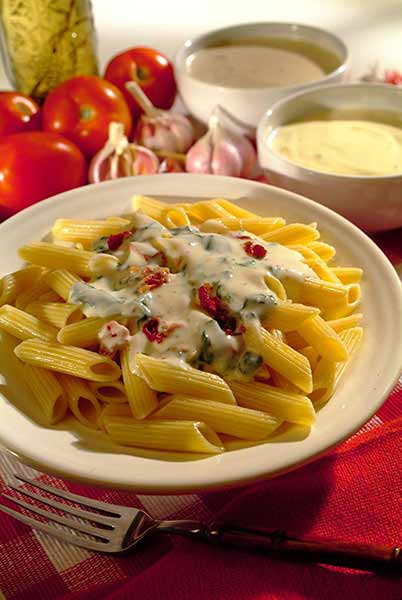 Como fazer Penne ao Molho de Espinafre com Tomate Seco 2 Como fazer Penne ao Molho de Espinafre com Tomate Seco
