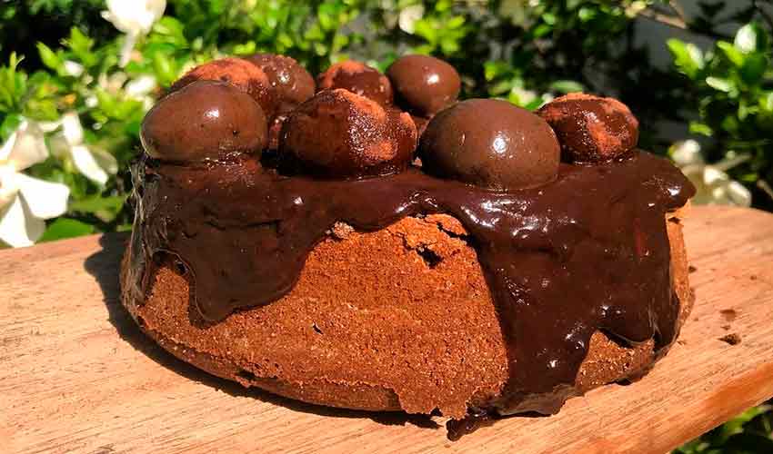 Delicioso Bolo de Chocolate Fit com Farinha de Aveia