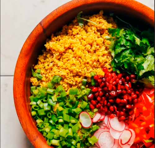 Receita de Salada de Quinoa ao Molho Curry