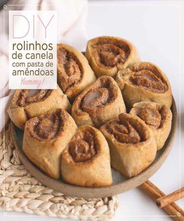 Rolinhos de Canela com Pasta de Amêndoas Rolinhos de Canela com Pasta de Amêndoas