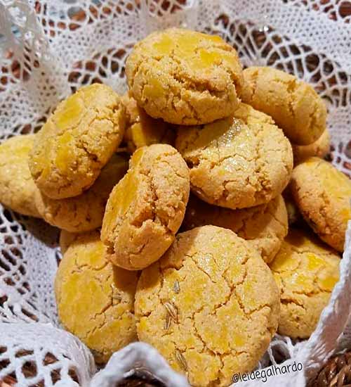 Receitas Broinhas de Fubá Receitas Broinhas de Fubá