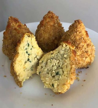 Coxinha de Frango Saudável Coxinha de Frango Saudável