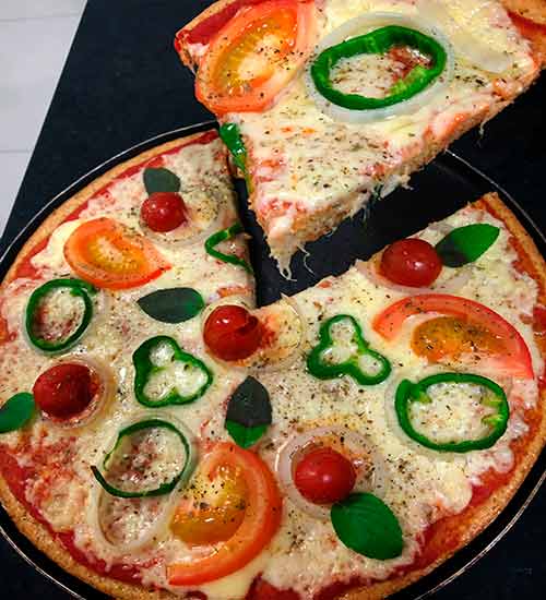 Pizza lowcarb de Queijo Parmesão Pizza lowcarb de Queijo Parmesão