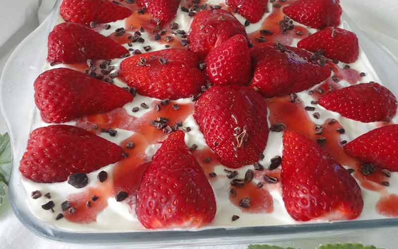 Como fazer Tiramisu de Morangos Como fazer Tiramisu de Morangos