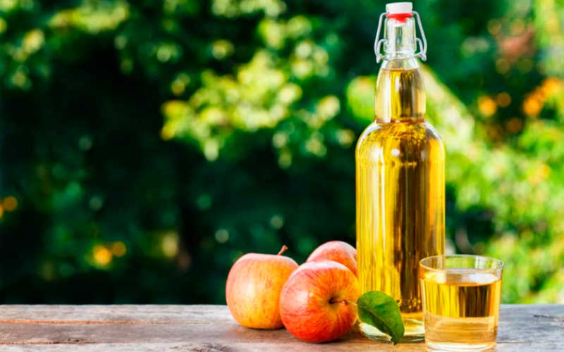 Vinagre de Maçã Emagrece Mesmo? Dicas e Cuidados! Vinagre de Maçã Emagrece Mesmo? Dicas e Cuidados!