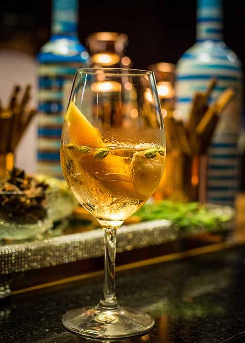 5 Receitas Refrescantes de Drinks de Verão Rosé Piscine 6 Receitas Refrescantes de Drinks de Verão Rosé Piscine