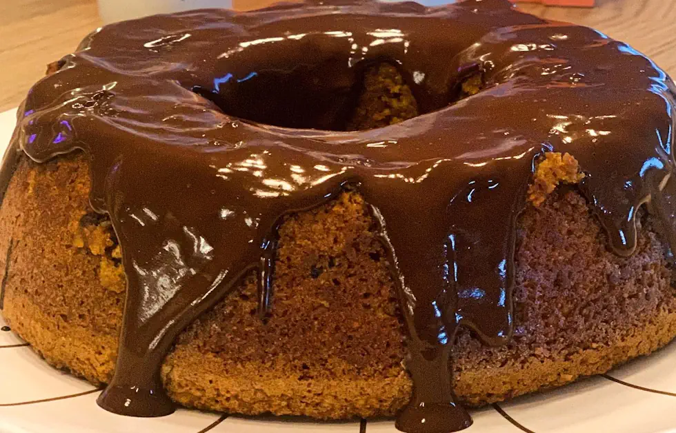 Bolo de Cenoura Fit com Farinha de Amêndoas 2 Bolo de Cenoura Fit com Farinha de Amêndoas