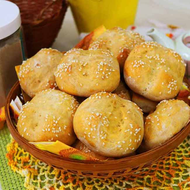 Receita de Pão Simples Econômico sem Fermento, uma delícia 2 Pão Simples Econômico sem Fermento