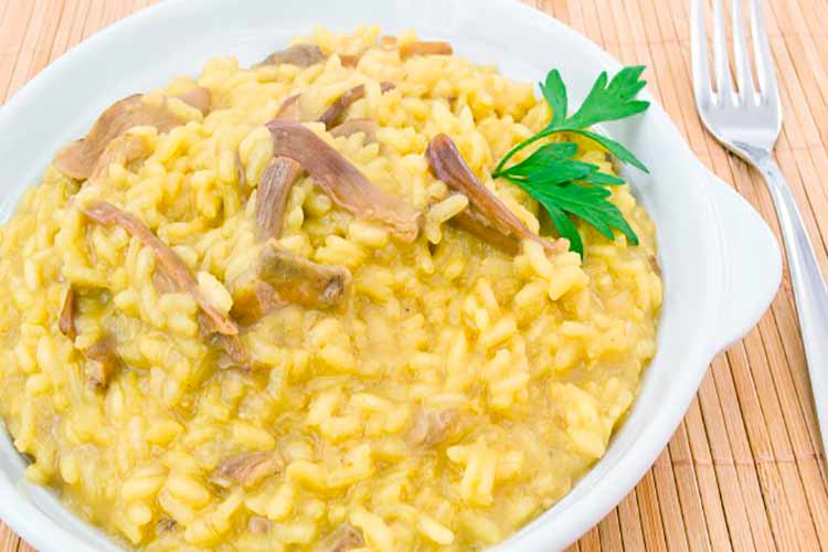3 Receitas Leves e Deliciosas para celebrar o Ano Novo em grande estilo, Bacalhau, Arroz e Cestinha de Parmesão 3 Receitas Leves e Deliciosas para celebrar o Ano Novo