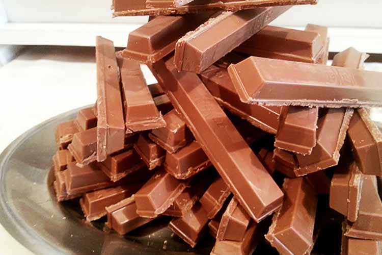 Como fazer Bolo Delícia de KitKat 2 Como fazer Bolo Delícia de KitKat