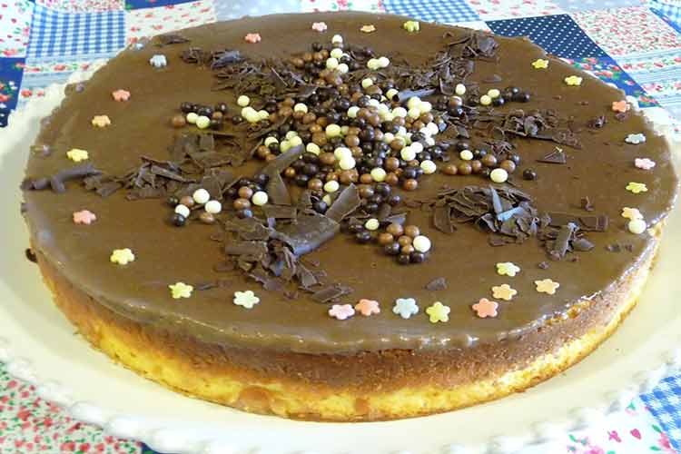 Como fazer Torta de Ricota com Cobertura de Chocolate 2 Torta de Ricota com Cobertura de Chocolate