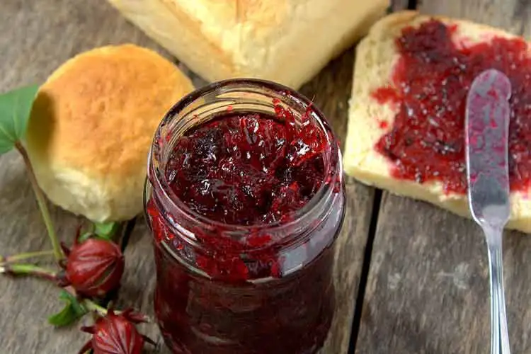 Como fazer 9 Receitas de Geleias Simples para saborear com suas torradas 7 Receitas de Geleias Simples