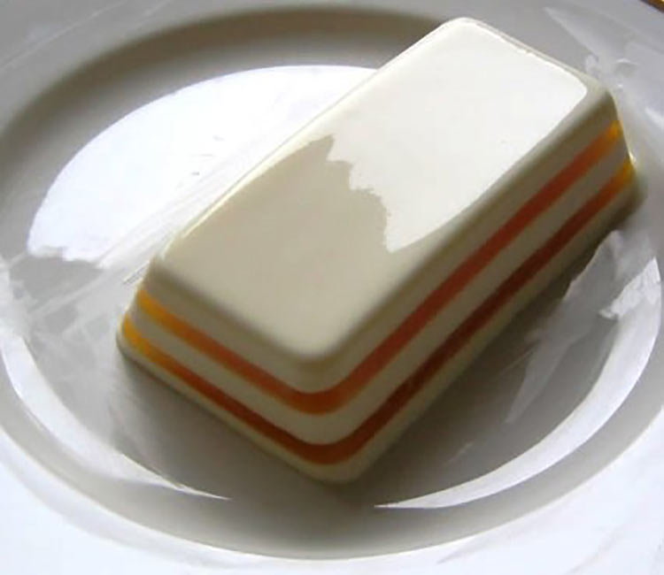 Como fazer Terrine de Panna Cotta de Coco com Geleia de Abacaxi 2 Terrine de Panna Cotta de Coco
