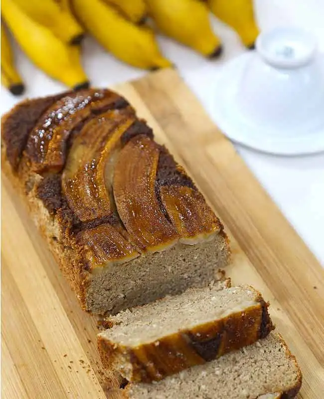 Como fazer Bolo FIT de Banana com Coco sem Lactose, fica uma textura úmida tipo bolo inglês 3 Bolo FIT de Banana com Coco sem Lactose