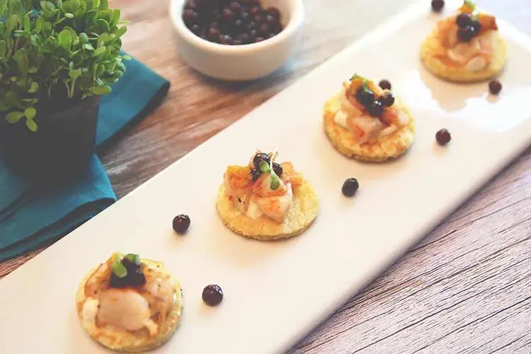 Aproveite a Safra do Camarão para preparar 3 receitas deliciosas, Bolinho de Camarão, Mini Panquecas de Camarão e Panzerotti de Camarão 2 Mini Panquecas de Camarão