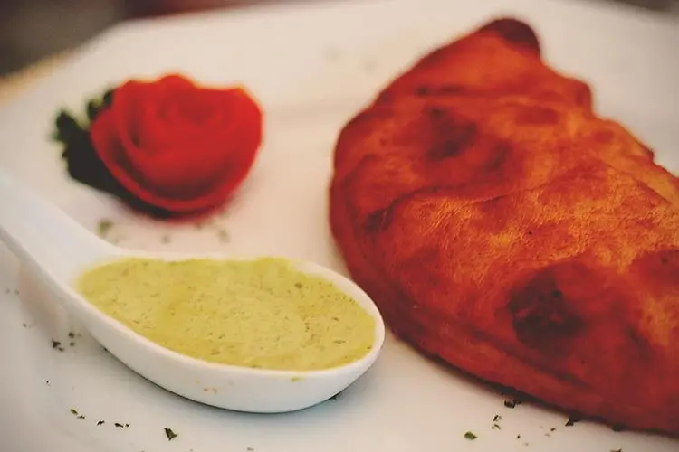 Aproveite a Safra do Camarão para preparar 3 receitas deliciosas, Bolinho de Camarão, Mini Panquecas de Camarão e Panzerotti de Camarão 3 Panzerotti de Camarão