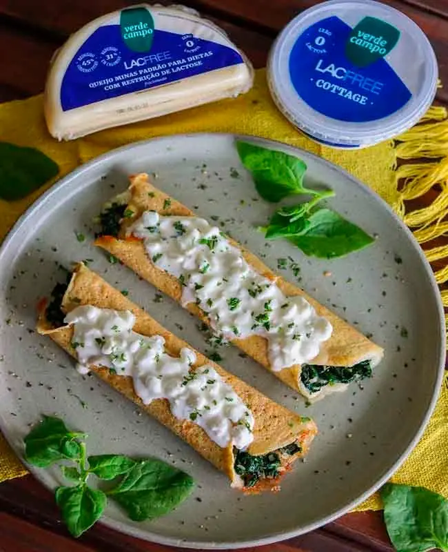 Que tal uma Receita Fitness? Veja como Preparar uma Panqueca sem Lactose de Queijo com Espinafre 2 Que tal uma Receita Fitness?