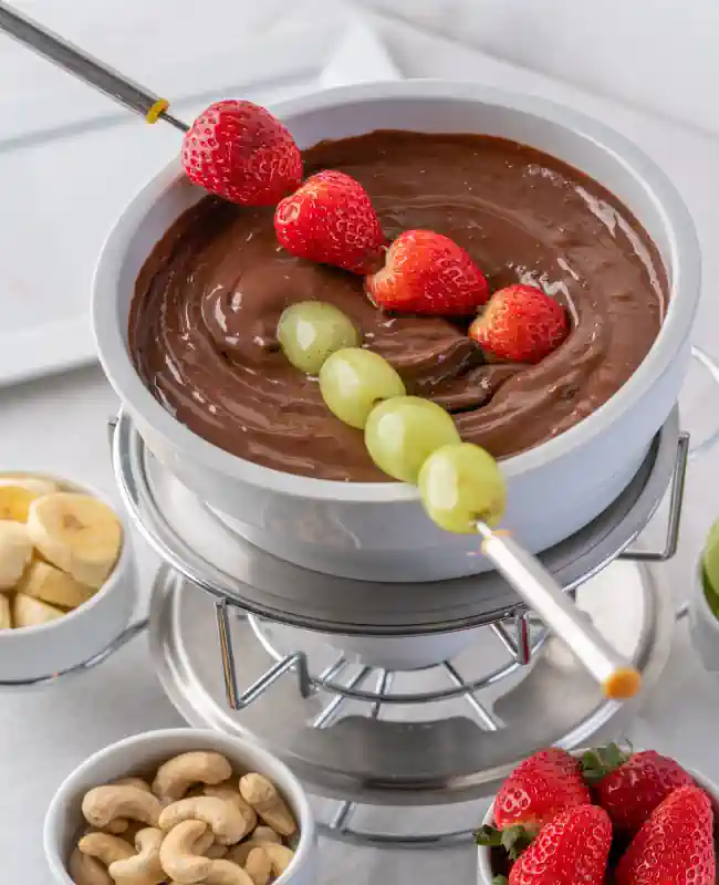 Para comer na semana: Fondue Doce com Frutas da Época 2 Fondue Doce com Frutas