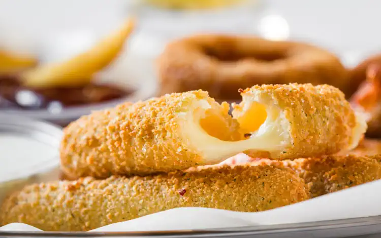 Aprenda como fazer Bolinho de Queijo na airfryer e Stick de Mussarela, 2 receitas saborosas 3 Bolinho de Queijo e Stick de Mussarela