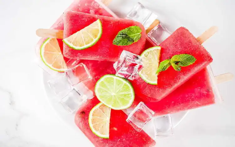 10 Deliciosas Receitas de Sorvetes e Picolés FIT 2 Receitas de Sorvetes e Picolés FIT