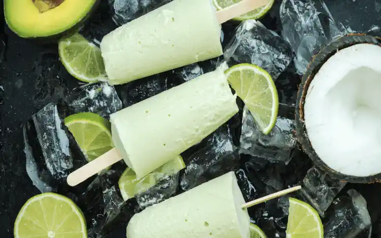10 Deliciosas Receitas de Sorvetes e Picolés FIT 9 Receitas de Sorvetes e Picolés FIT