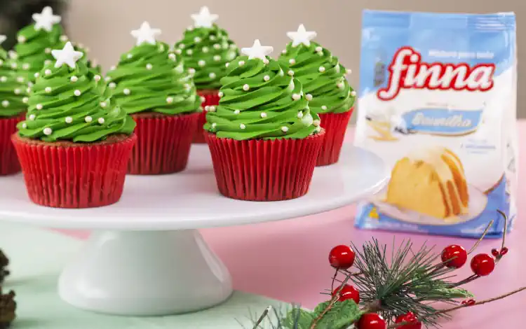 Prepare 3 Receitas Natalinas para uma Ceia ainda mais Especial 4 Cupcakes de Árvore de Natal