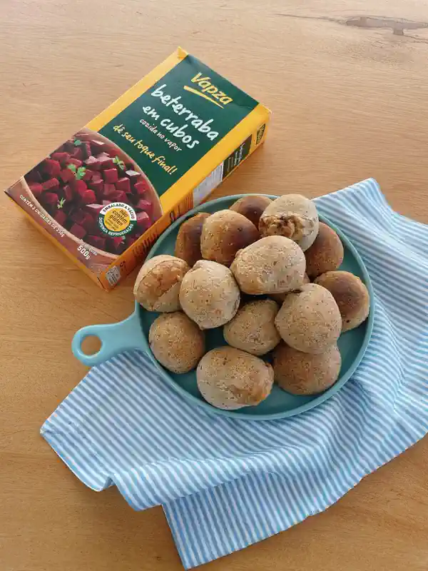 Receita Saudável: Como fazer um Pão de Queijo de Beterraba sem Glúten 2 Pão de Queijo de Beterraba sem Glúten