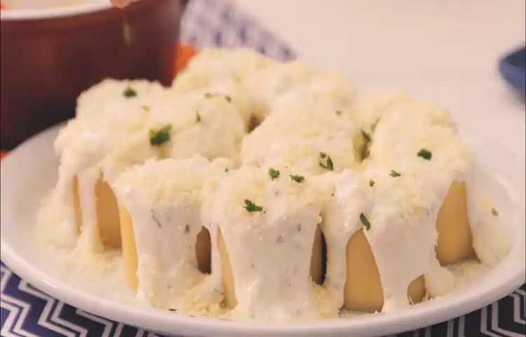 Para auxiliar na escolha do cardápio, veja como fazer 3 Diferentes Pratos Principais, que combinarão com seus sabores favoritos 3 Diferentes Pratos Principais