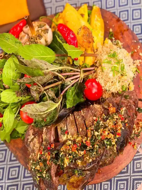 Carne Assada à Portuguesa com Farofinha de Ovos é opção suculenta para surpreender no almoço do fim de semana 2 Carne Assada à Portuguesa
