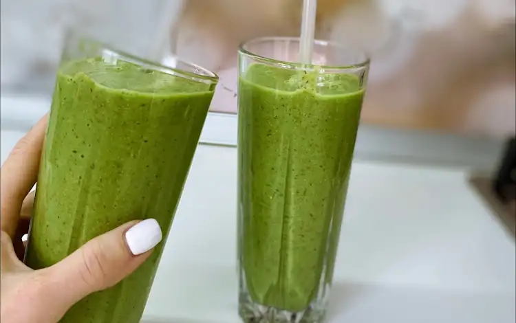 Receita Fácil de Suco de Ora-pro-nóbis com Limão: Aprenda Aqui! 2 Suco de Ora-pro-nóbis com Limão